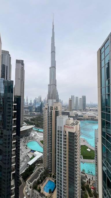 Ferienwohnung Luxury Burj Khalifa View - Mins Walking Dubai Mall Exterior foto